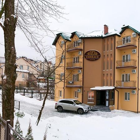 Embrace Hotel Truskaveț Exterior foto